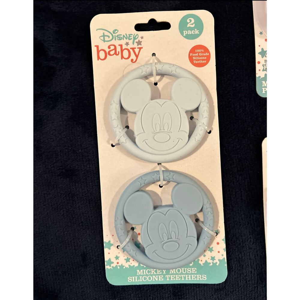 Baby Pacifier Bundle - 7 pieces - Picture 2 of 5